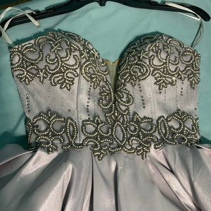 Glamour by Terani Couture Prom / Homecoming Dress